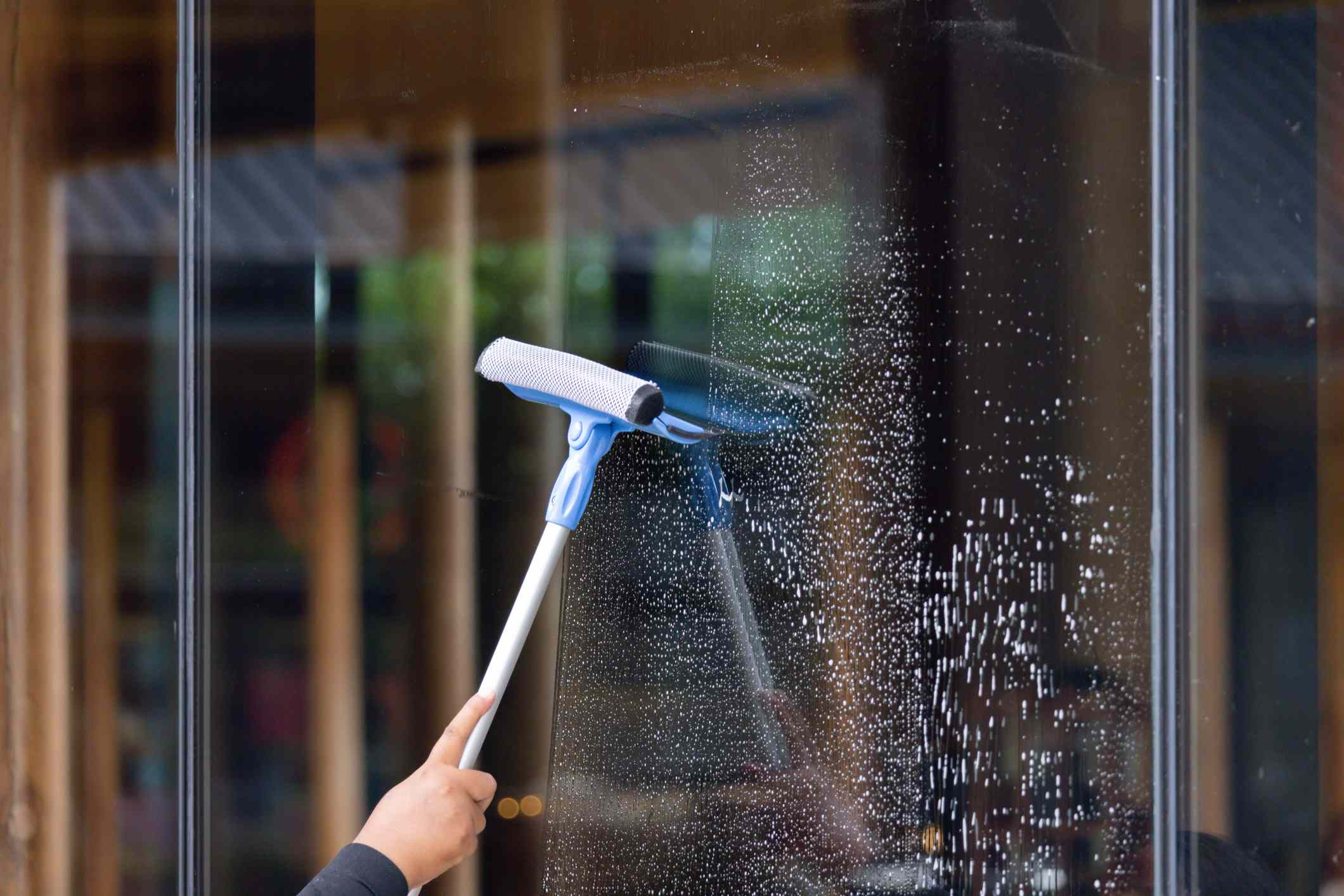 window cleaning at Pearland, TX